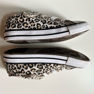 Girls Converse Chuck Taylor All Star Shoes